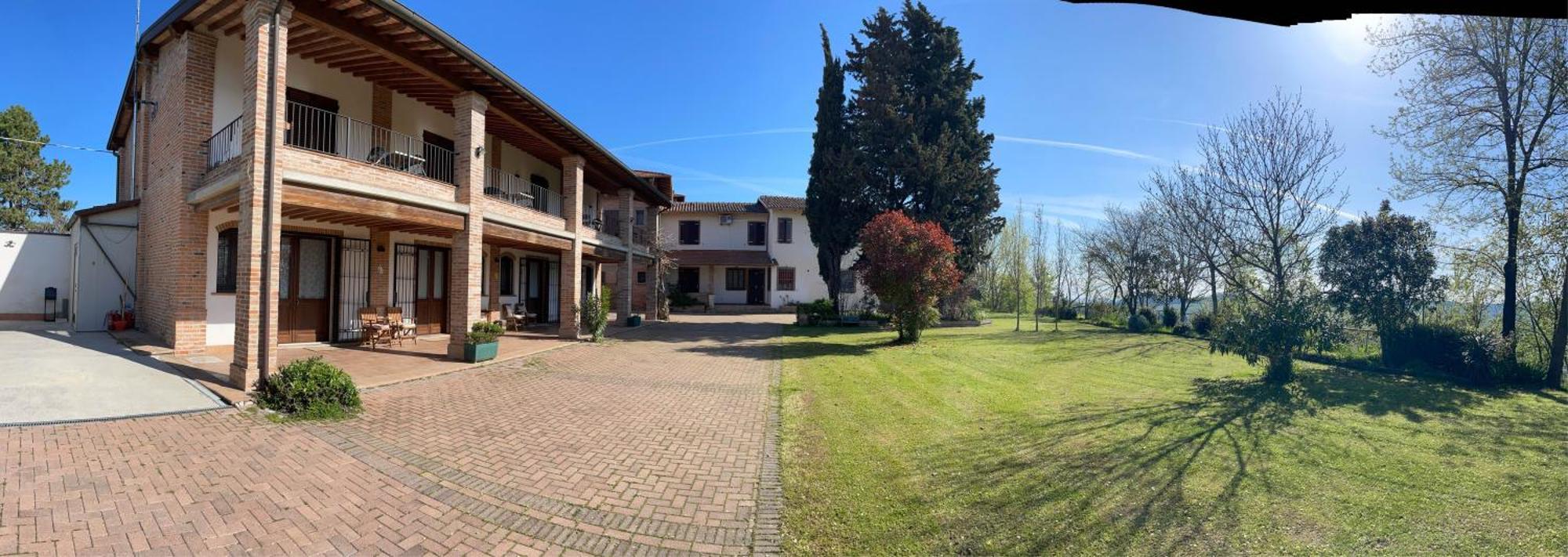 Il Ghiandolino Villa Imola Bagian luar foto