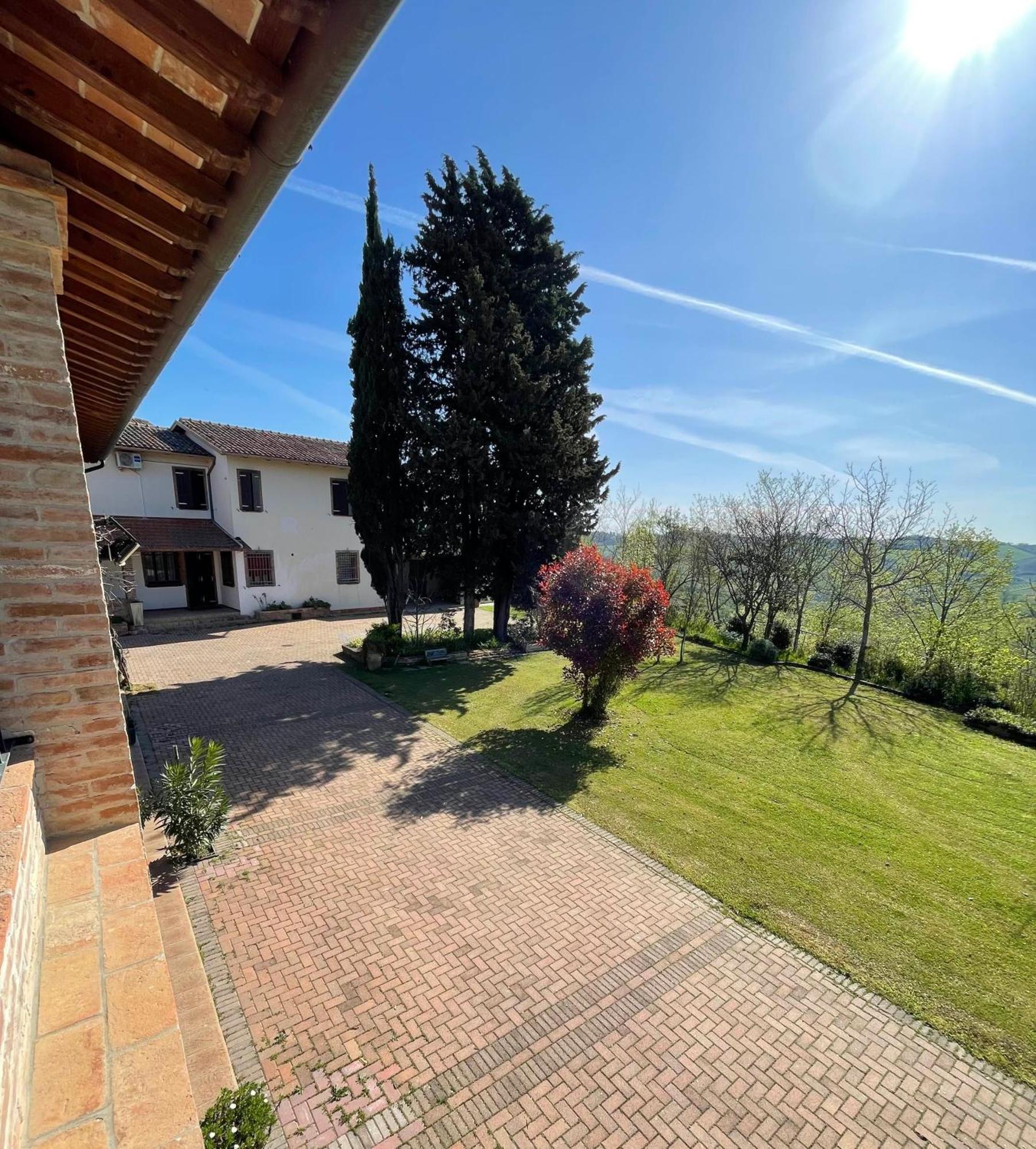 Il Ghiandolino Villa Imola Bagian luar foto